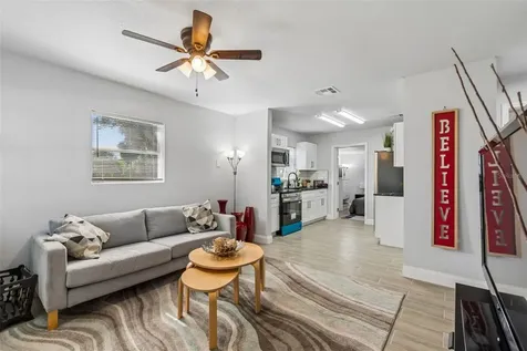 2105 46th Avenue Drive W Bradenton FL 34207