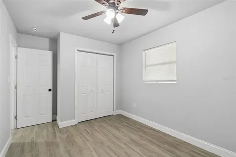 2105 46th Avenue Drive W Bradenton FL 34207