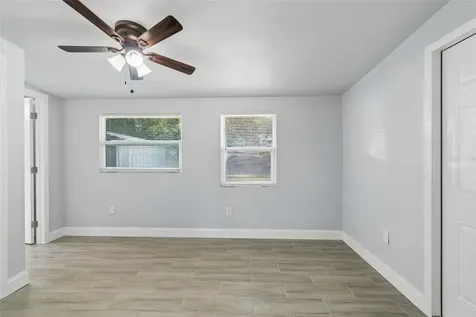 2105 46th Avenue Drive W Bradenton FL 34207