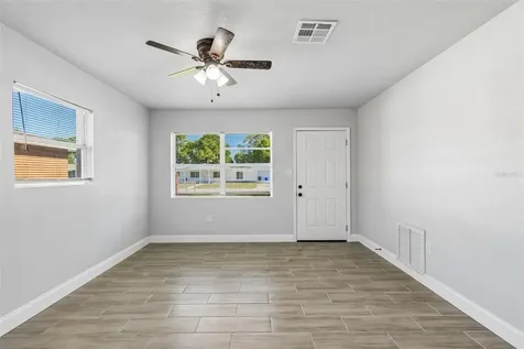 2105 46th Avenue Drive W Bradenton FL 34207