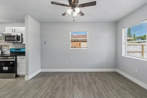 2105 46th Avenue Drive W Bradenton FL 34207