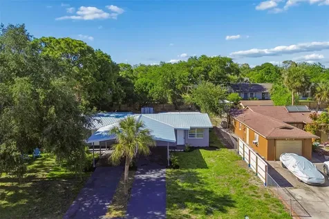 2105 46th Avenue Drive W Bradenton FL 34207