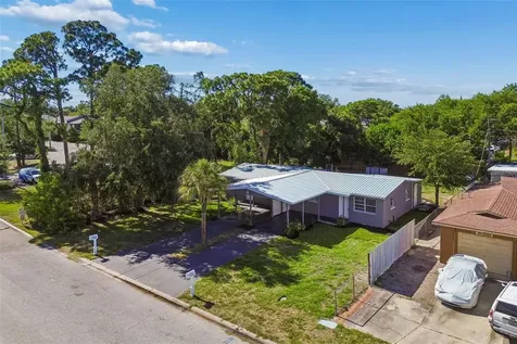 2105 46th Avenue Drive W Bradenton FL 34207
