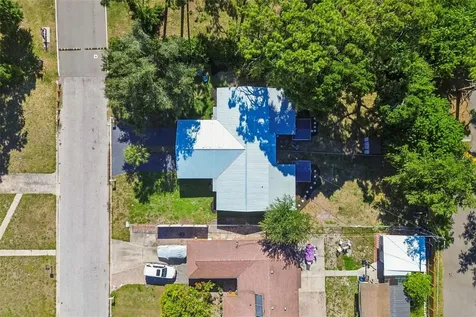 2105 46th Avenue Drive W Bradenton FL 34207