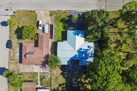 2105 46th Avenue Drive W Bradenton FL 34207