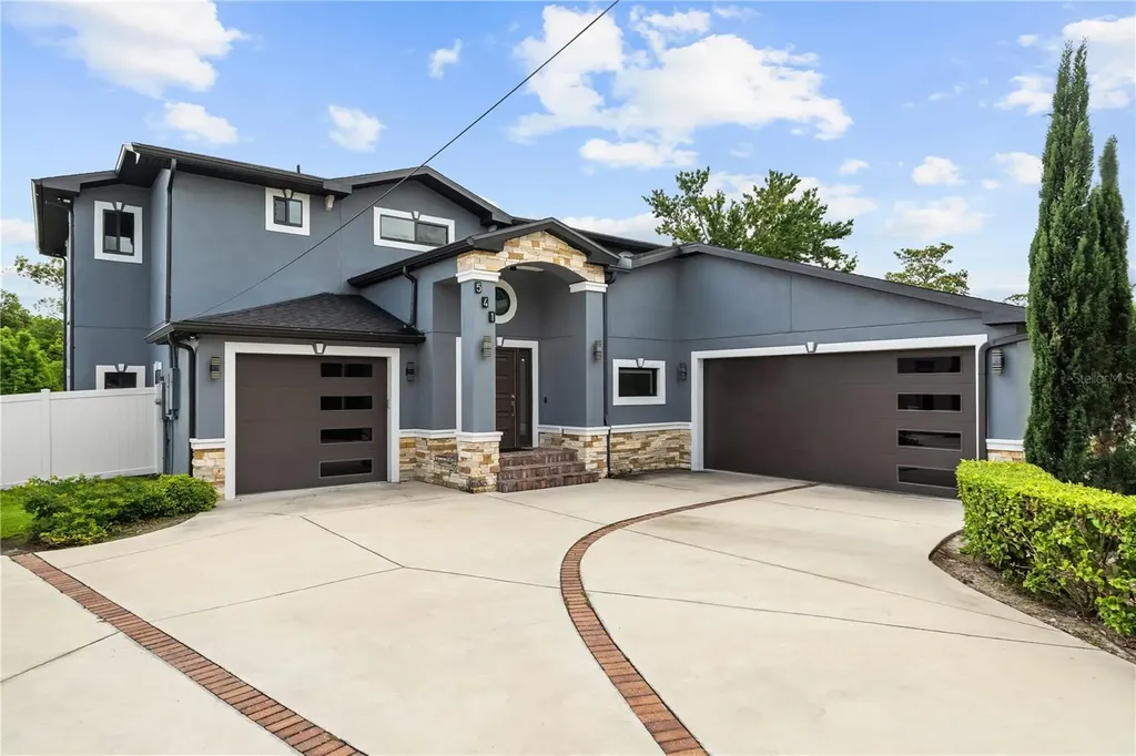 541 W Lake Brantley Road Altamonte Springs FL 32714