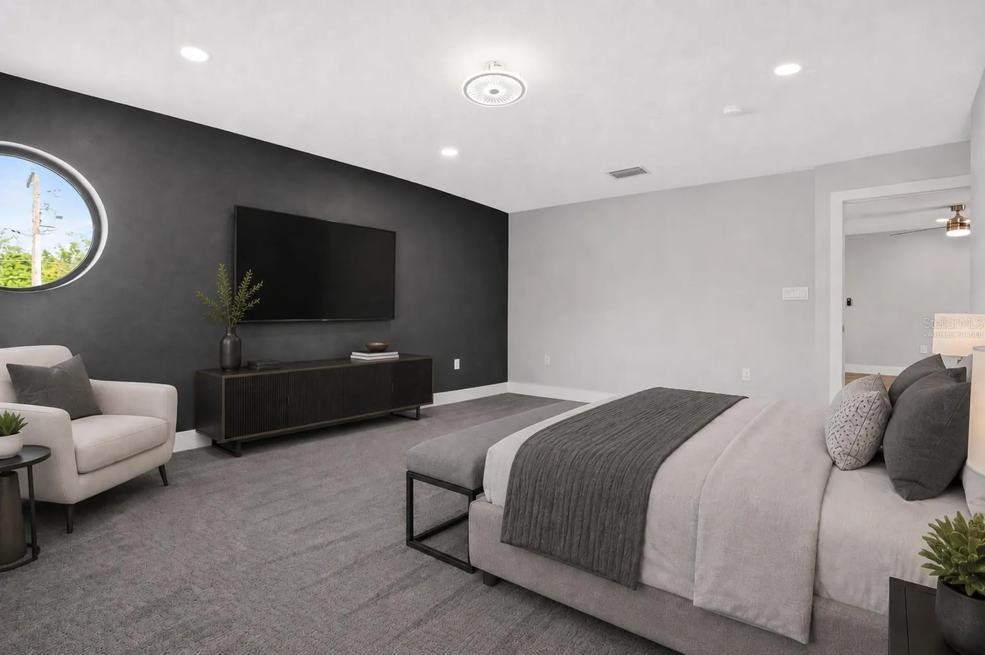 541 W Lake Brantley Road Altamonte Springs FL 32714