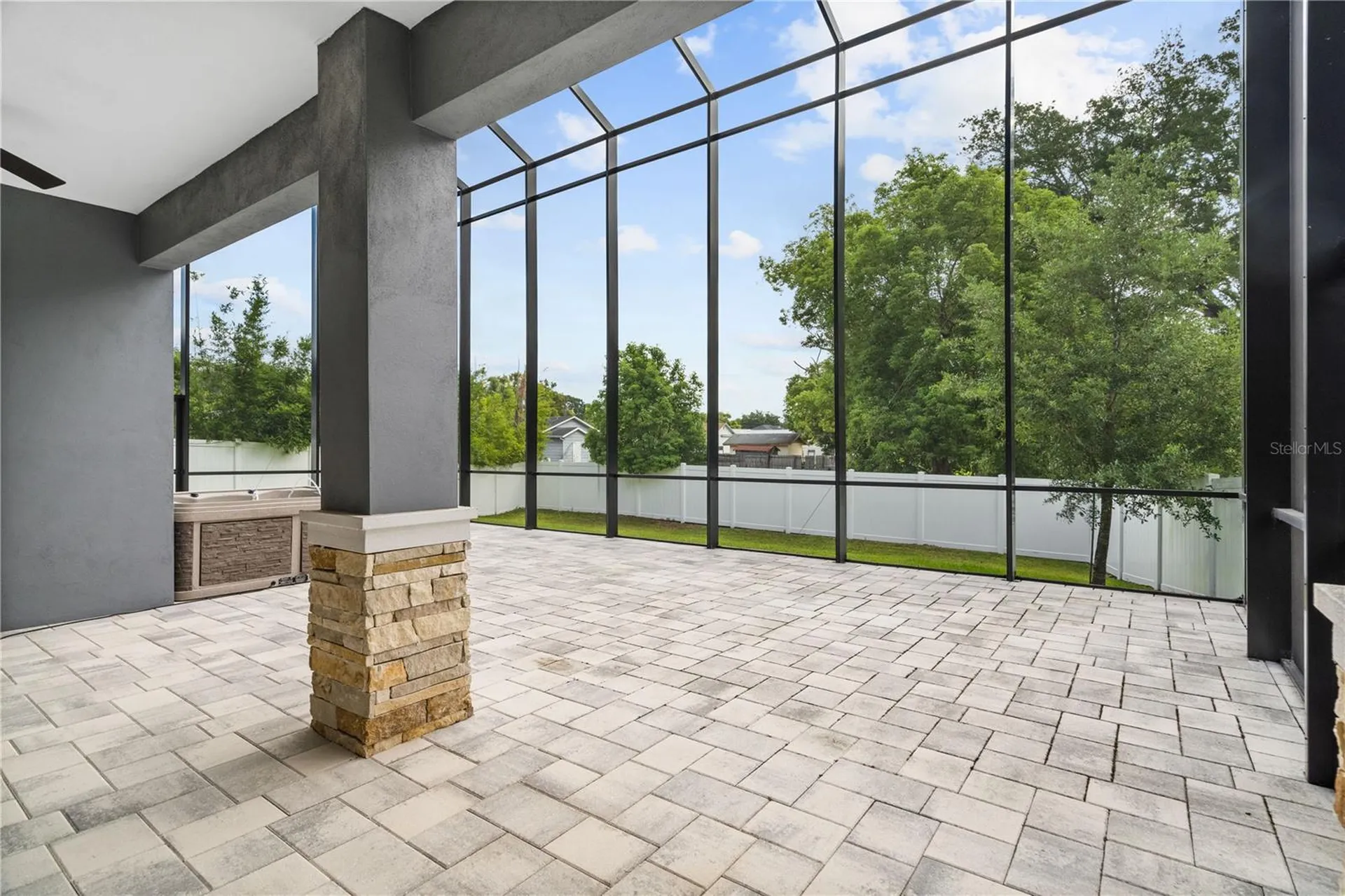 541 W Lake Brantley Road Altamonte Springs FL 32714