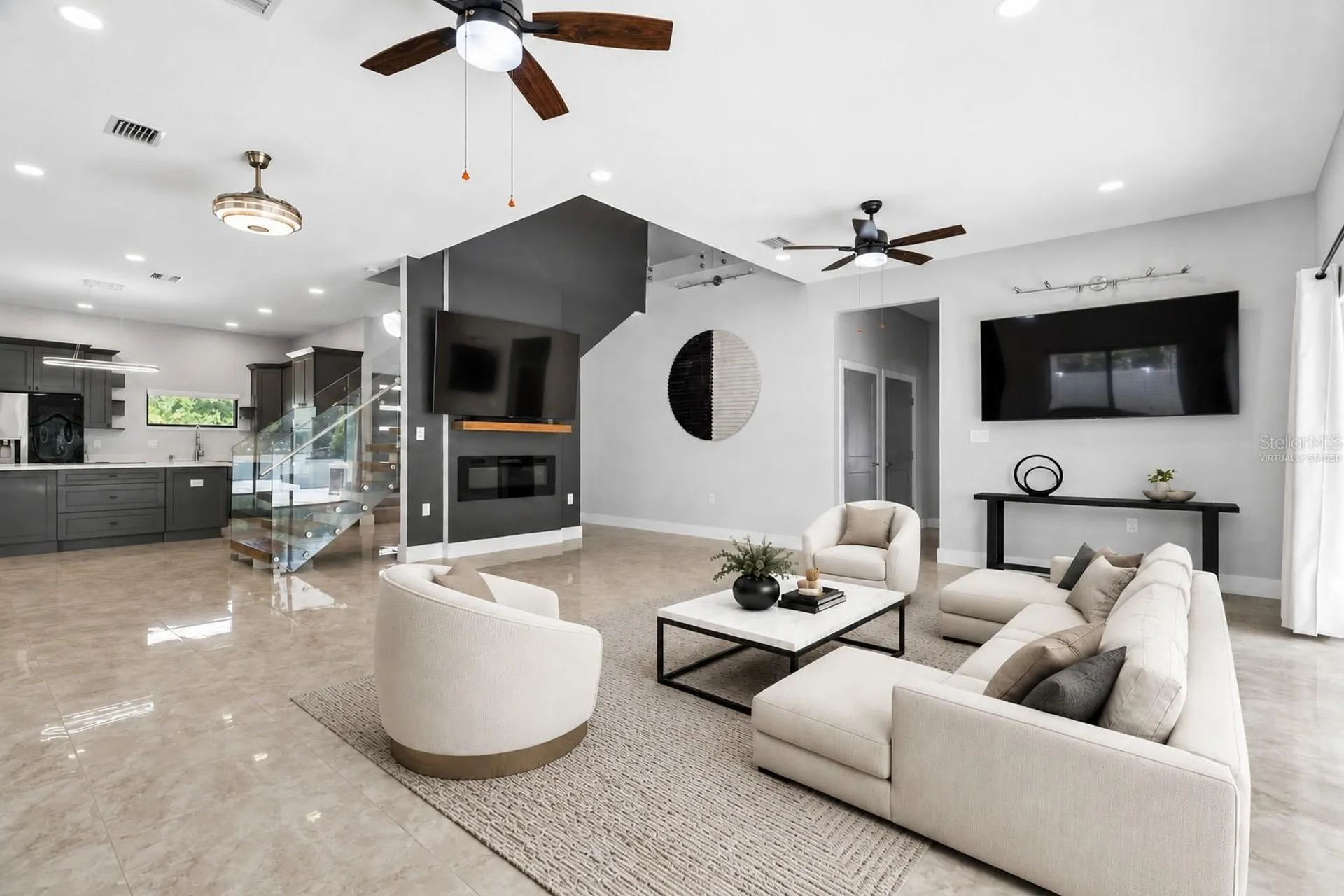 541 W Lake Brantley Road Altamonte Springs FL 32714