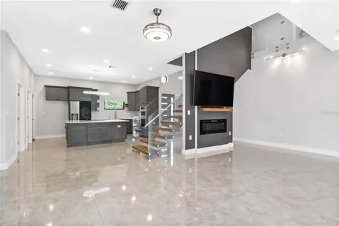 541 W Lake Brantley Road Altamonte Springs FL 32714