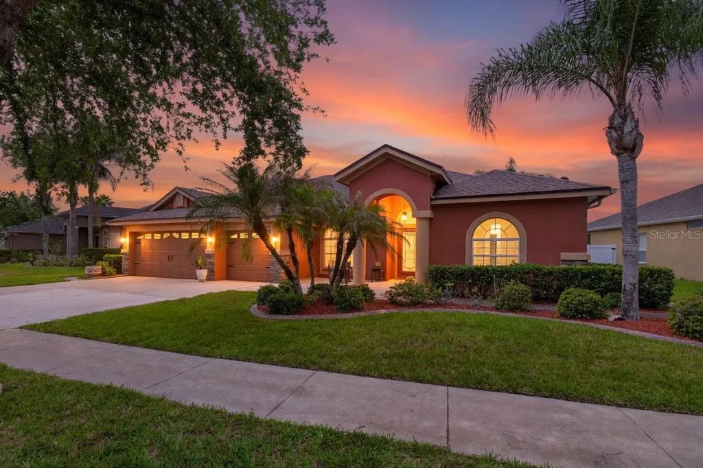 20114 Tamiami Avenue Tampa FL 33647