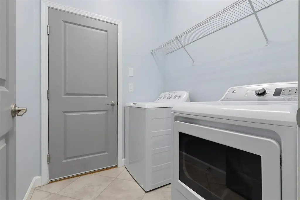 13917 Roseate Tern Lane Riverview FL 33579