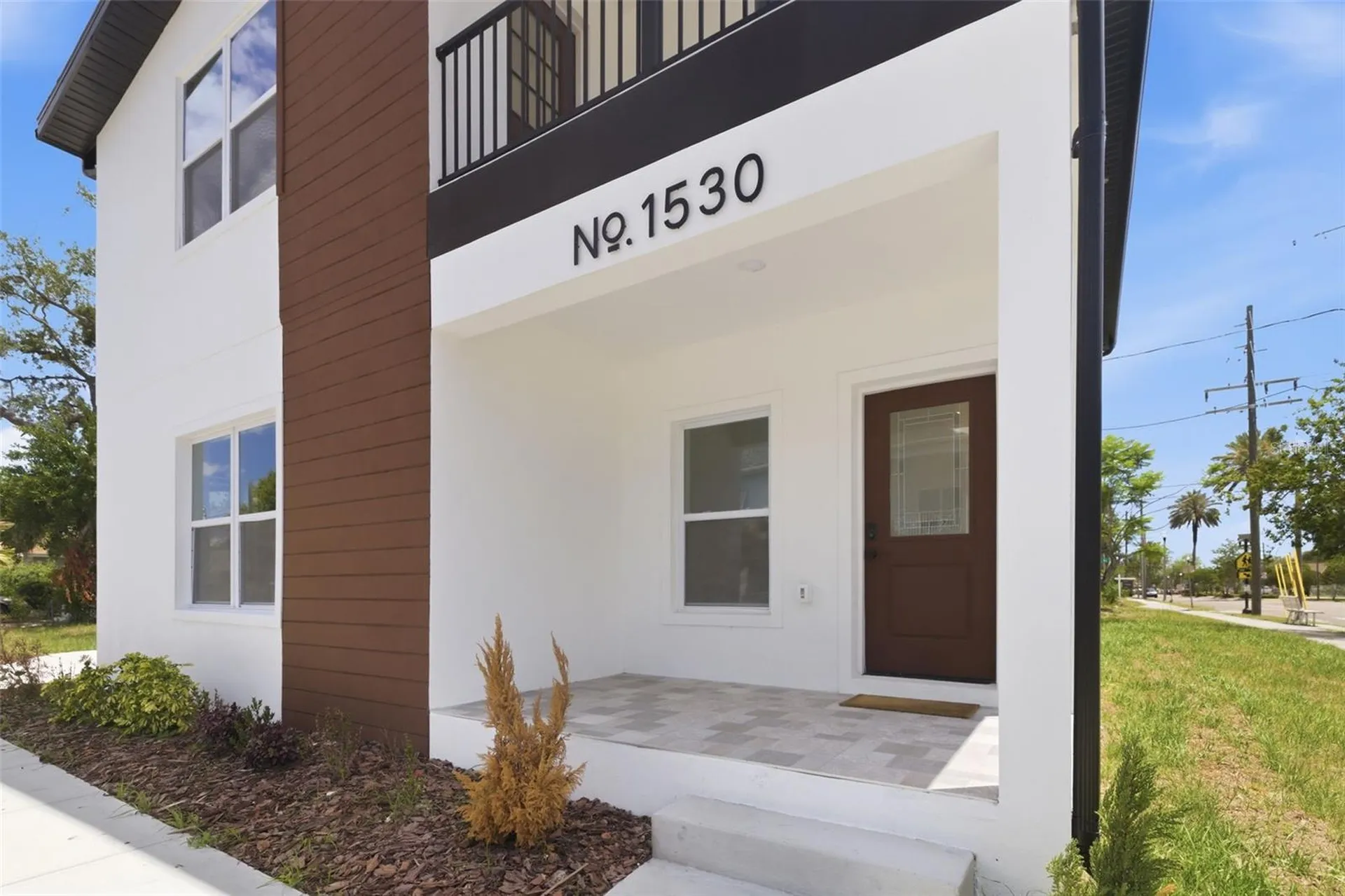 1530 12th Avenue S St Petersburg FL 33705