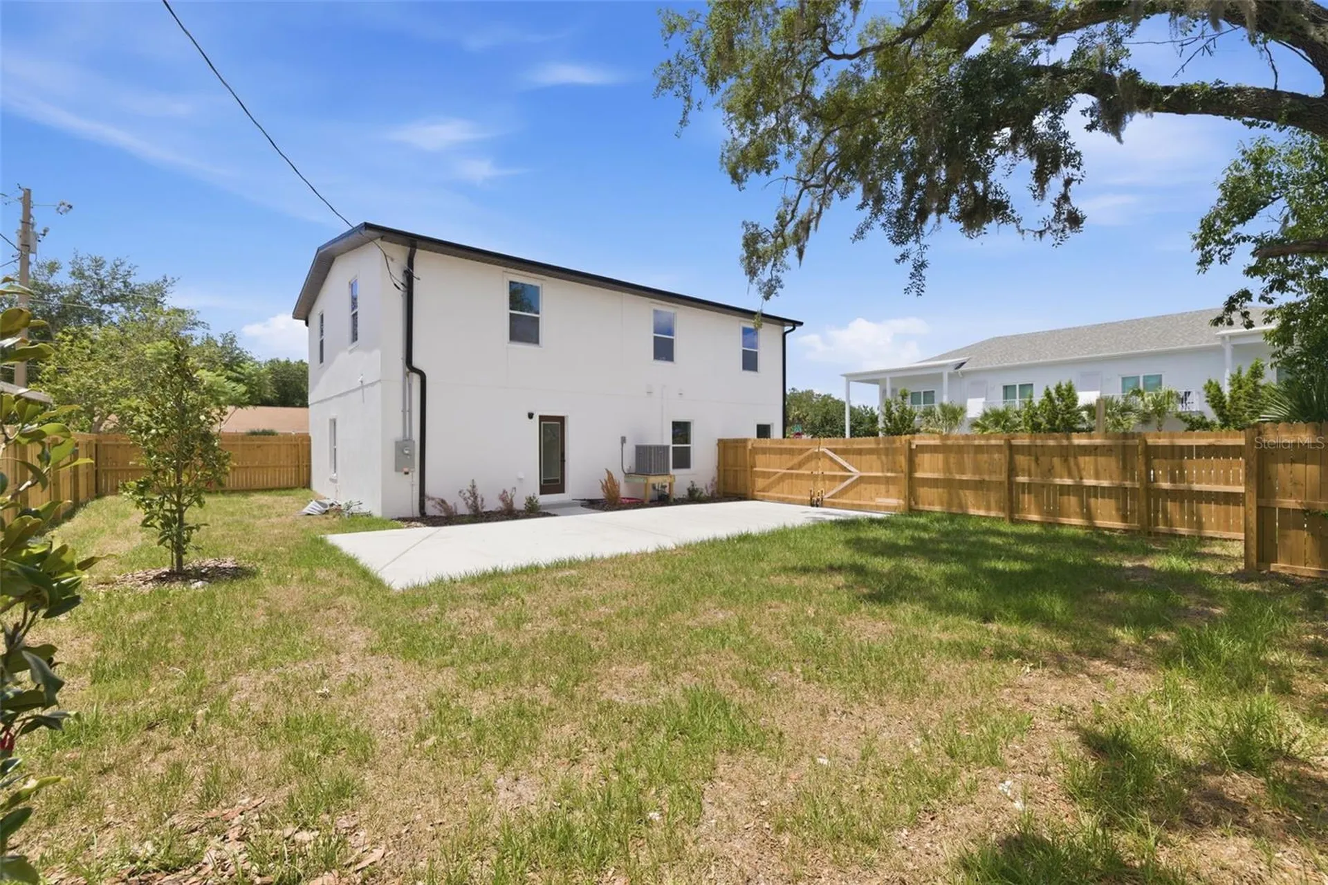 1530 12th Avenue S St Petersburg FL 33705