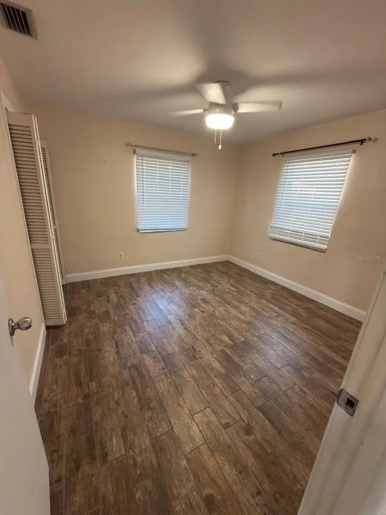 810 W 113th Avenue Tampa FL 33612