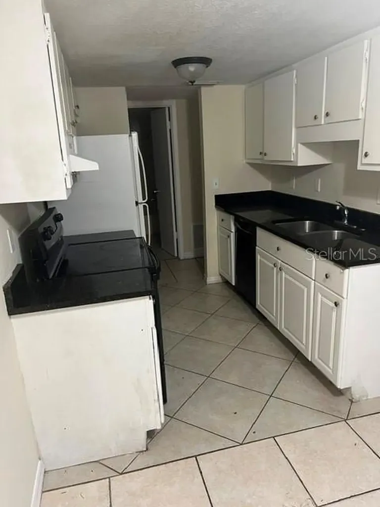 5206 Curry Ford Road Orlando FL 32812