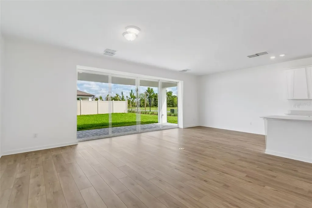 6669 Asbury Barnes Lane Wesley Chapel FL 33545