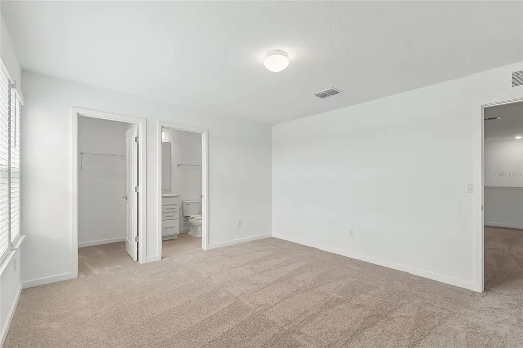 6669 Asbury Barnes Lane Wesley Chapel FL 33545