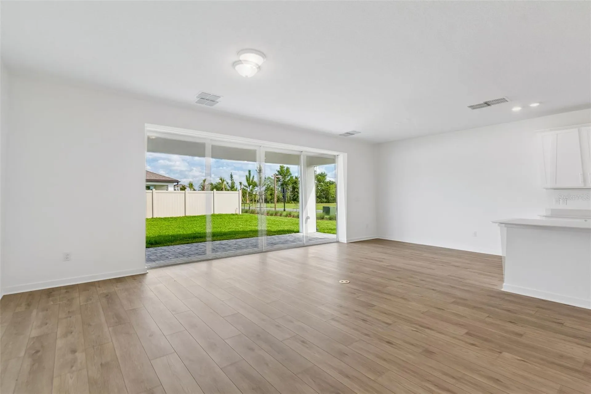6669 Asbury Barnes Lane Wesley Chapel FL 33545