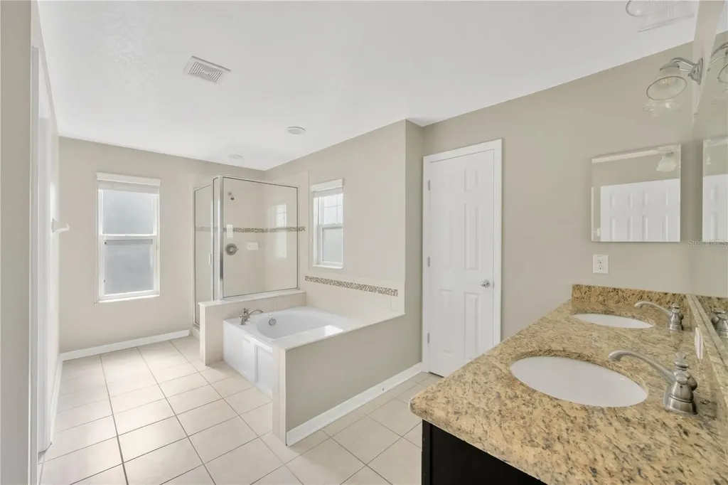 16414 Egret Crossing Lane Lithia FL 33547