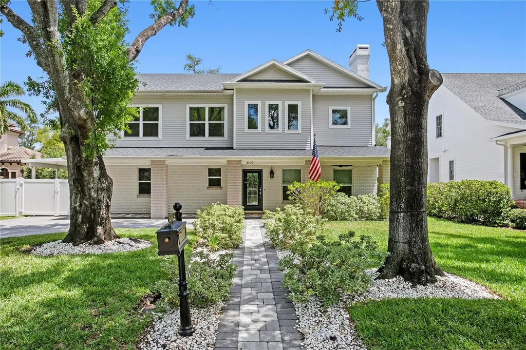 3107 W Watrous Avenue Tampa FL 33629