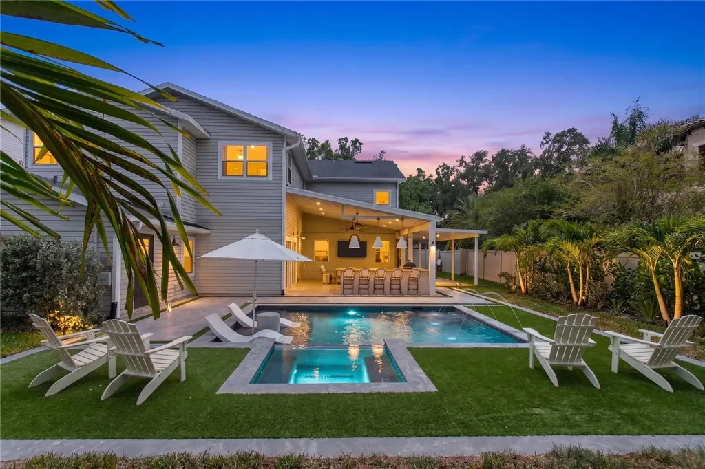 3107 W Watrous Avenue Tampa FL 33629