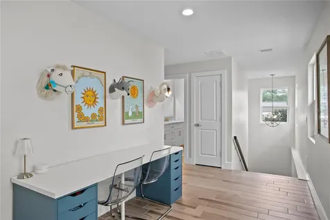 3107 W Watrous Avenue Tampa FL 33629