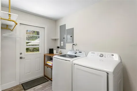 3107 W Watrous Avenue Tampa FL 33629