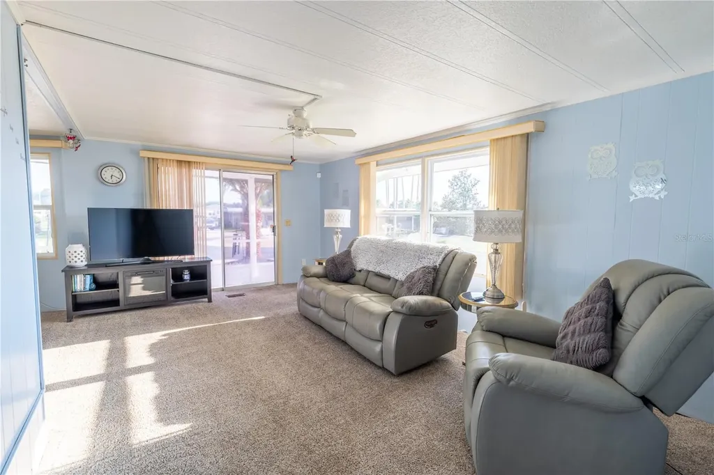 1004 Todd Way Tavares FL 32778
