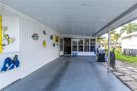 1004 Todd Way Tavares FL 32778