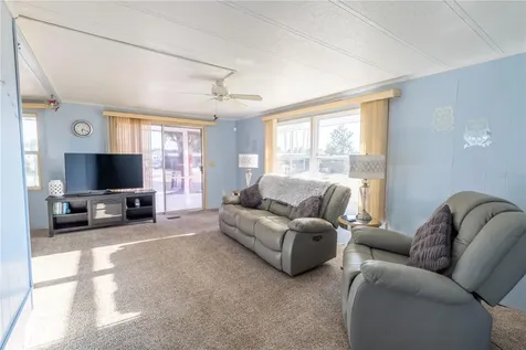 1004 Todd Way Tavares FL 32778