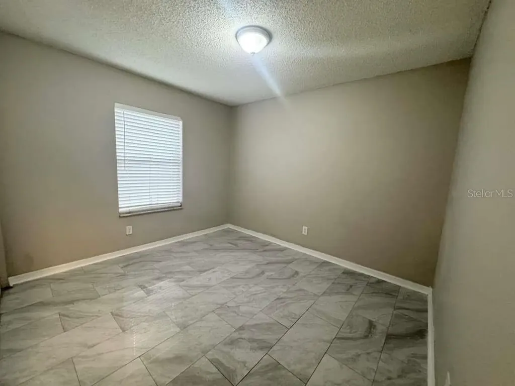 1617 E Idell Street Tampa FL 33604
