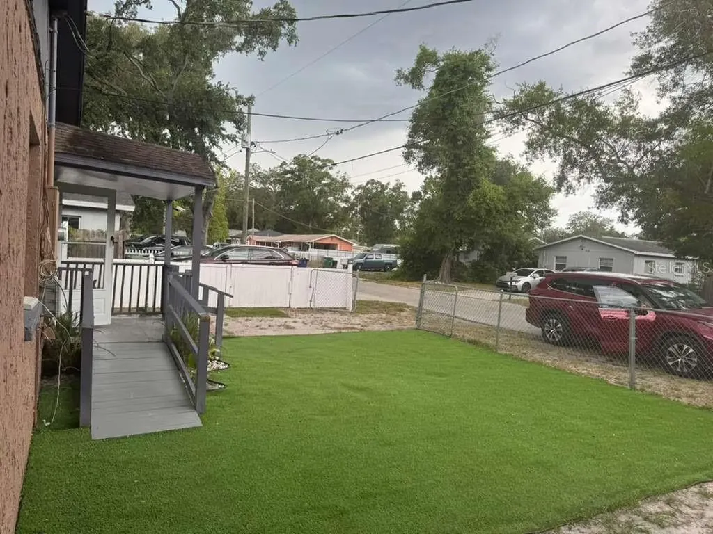 1617 E Idell Street Tampa FL 33604