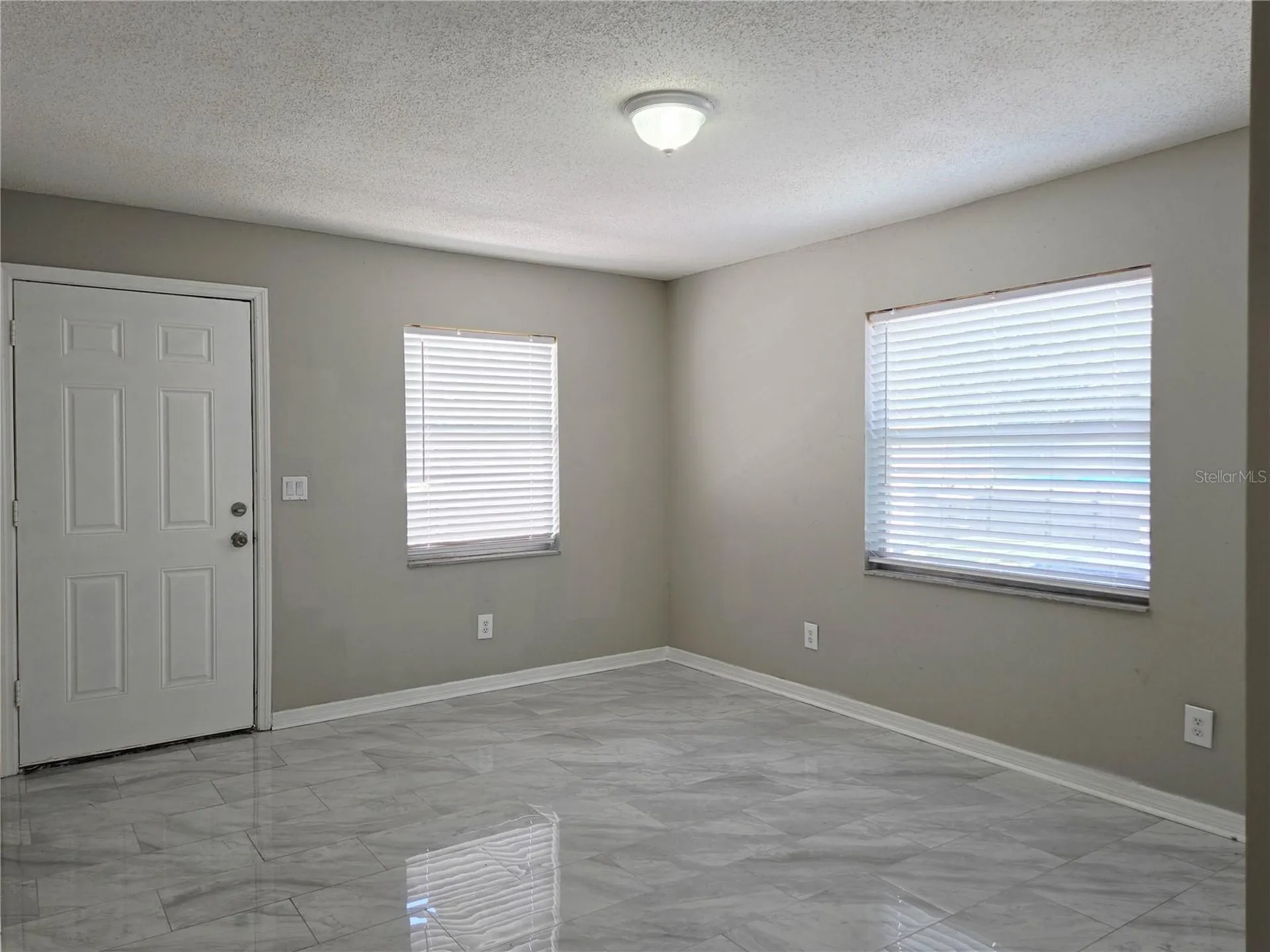 1617 E Idell Street Tampa FL 33604