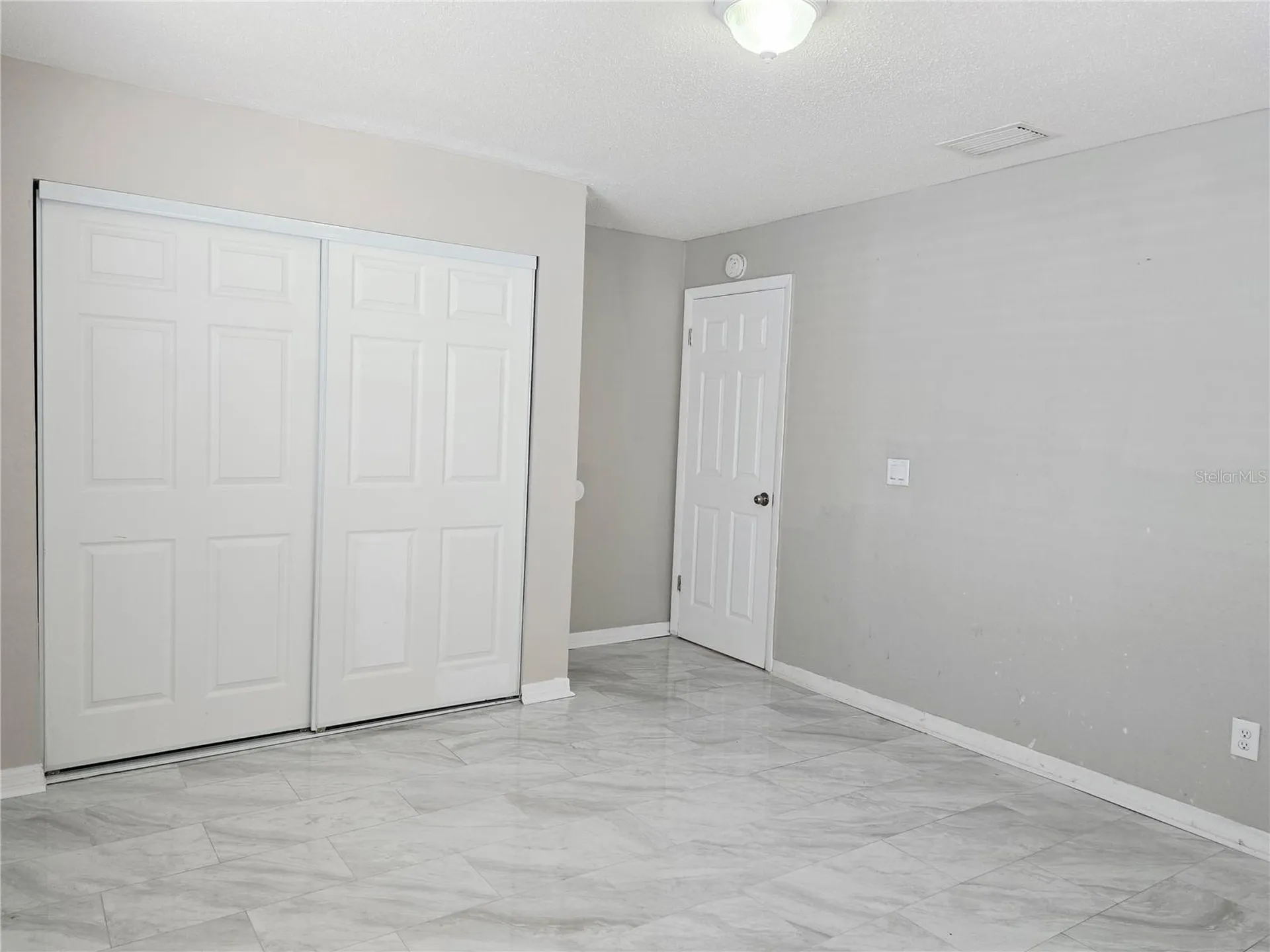 1617 E Idell Street Tampa FL 33604