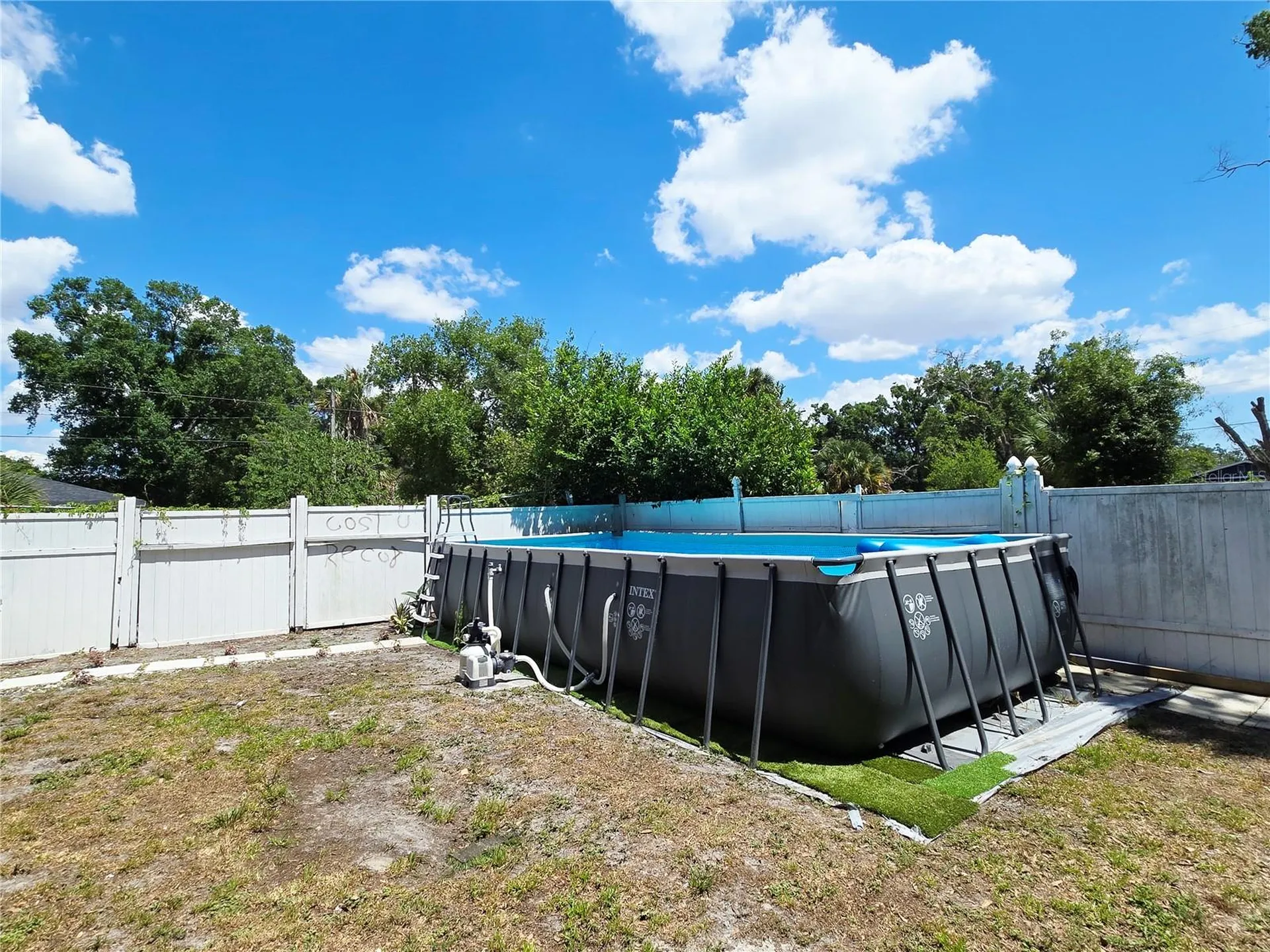 1617 E Idell Street Tampa FL 33604