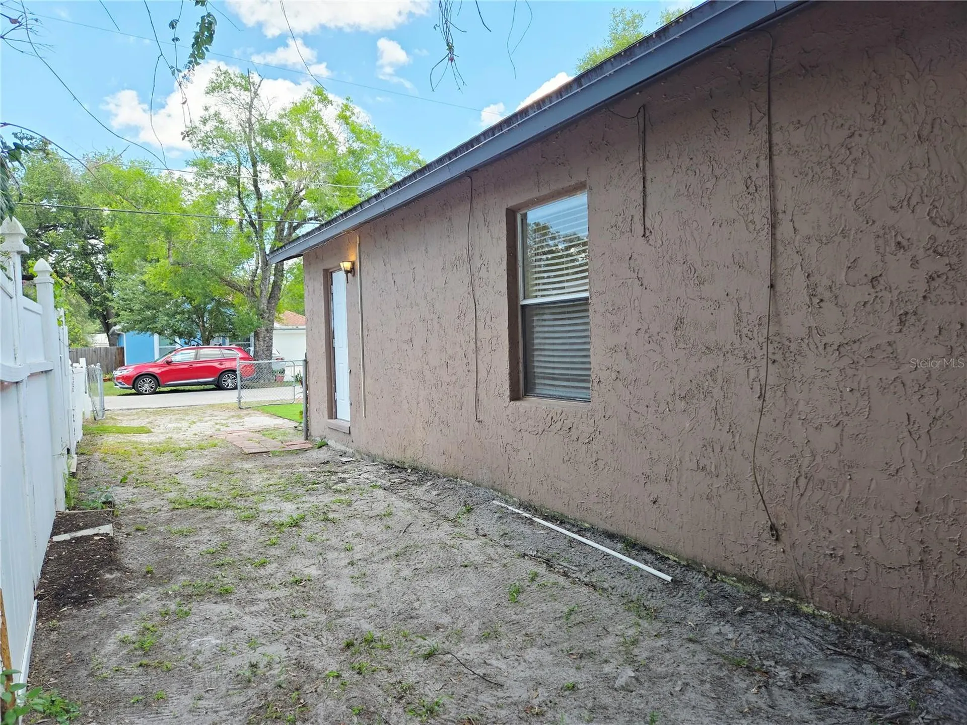 1617 E Idell Street Tampa FL 33604