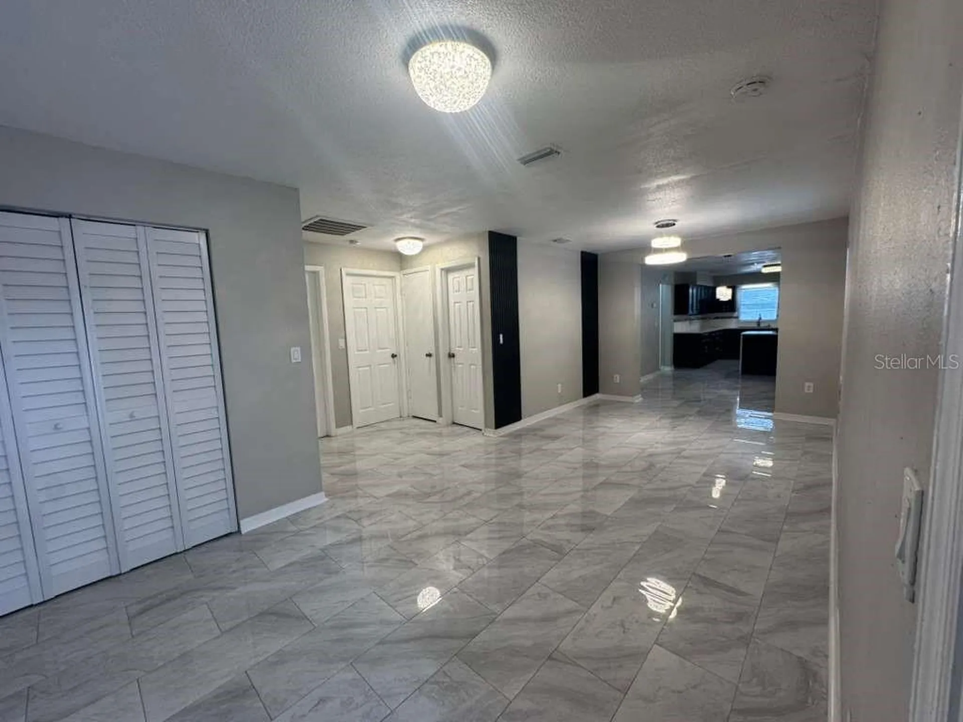 1617 E Idell Street Tampa FL 33604