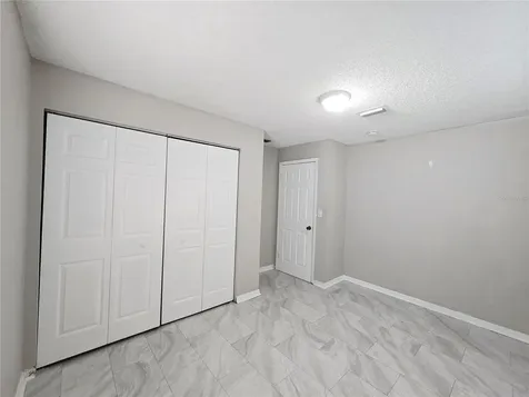 1617 E Idell Street Tampa FL 33604