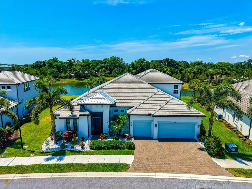 6254 Rivo Lakes Boulevard Sarasota FL 34241