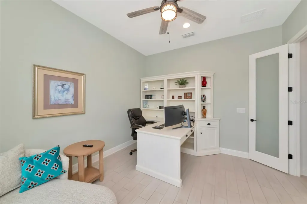 6254 Rivo Lakes Boulevard Sarasota FL 34241