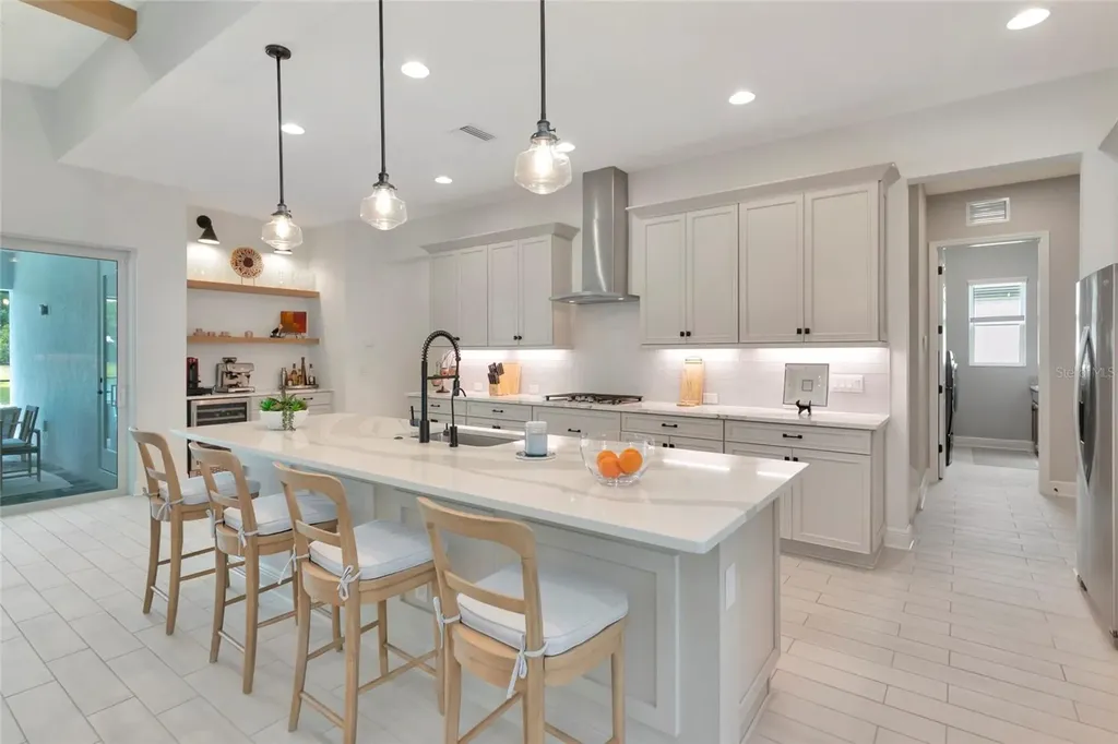 6254 Rivo Lakes Boulevard Sarasota FL 34241