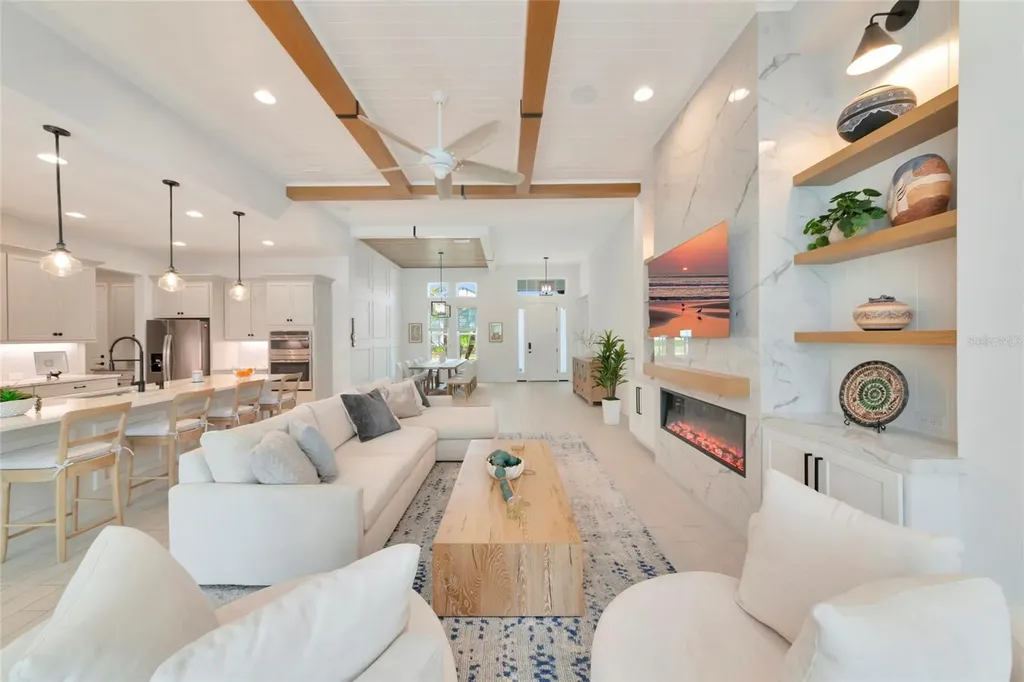 6254 Rivo Lakes Boulevard Sarasota FL 34241
