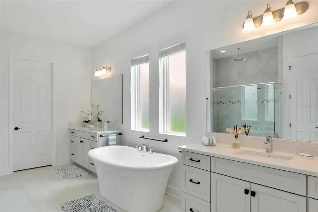 6254 Rivo Lakes Boulevard Sarasota FL 34241