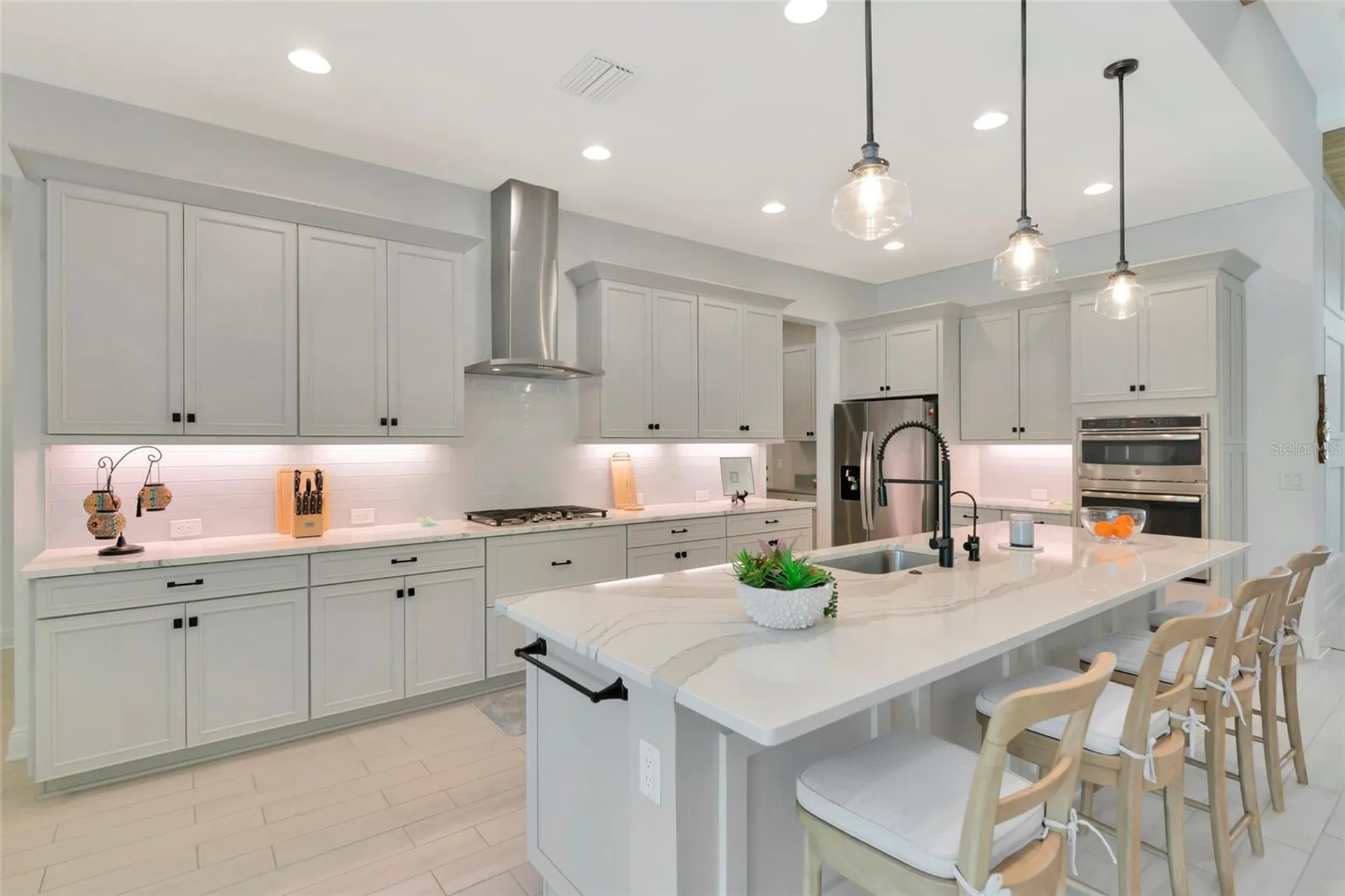 6254 Rivo Lakes Boulevard Sarasota FL 34241