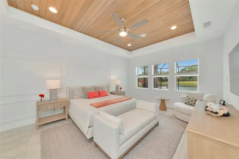 6254 Rivo Lakes Boulevard Sarasota FL 34241