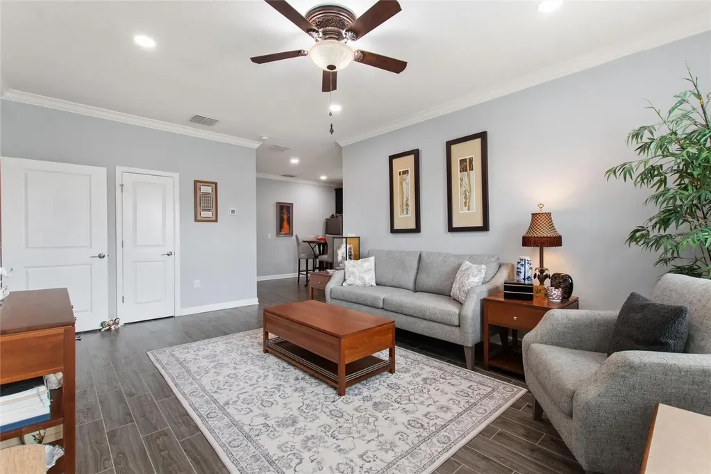 1130 Blackwolf Run Road Davenport FL 33896