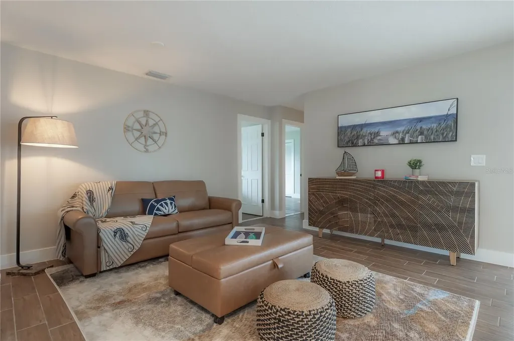 6322 Cottonwood Lane Apollo Beach FL 33572