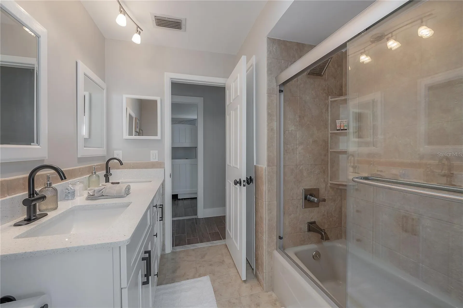 6322 Cottonwood Lane Apollo Beach FL 33572