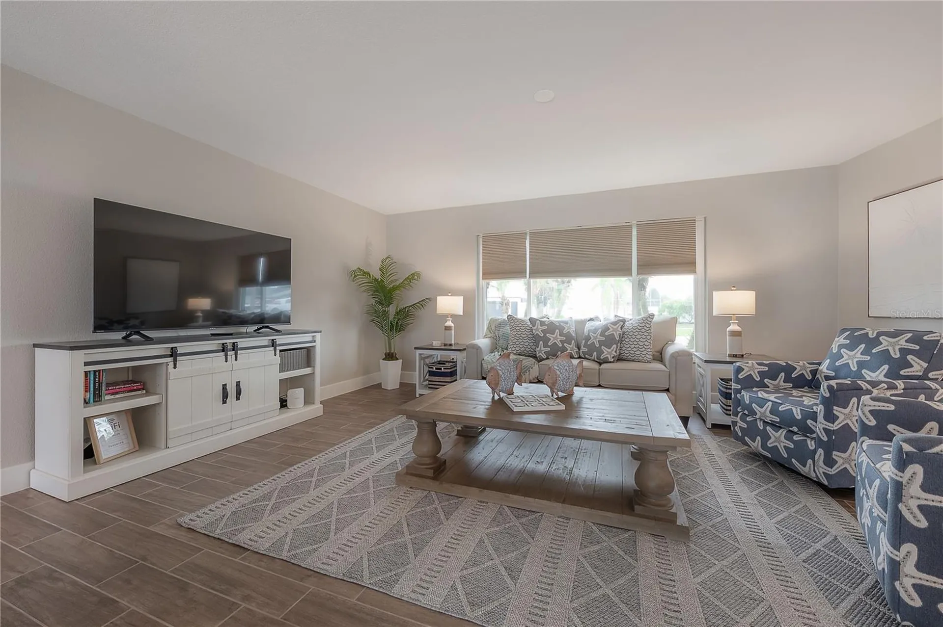 6322 Cottonwood Lane Apollo Beach FL 33572